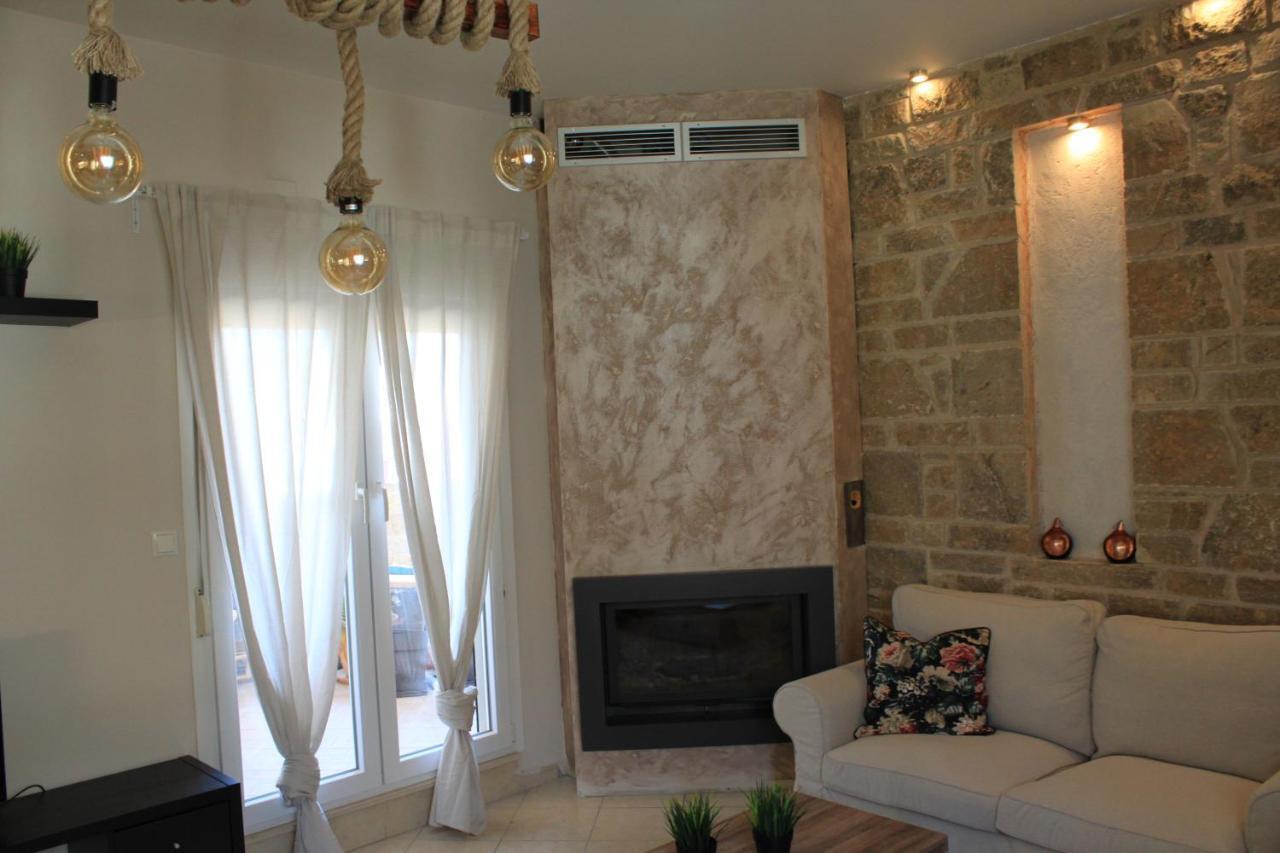Stone Apartment Thessaloniki Exterior foto